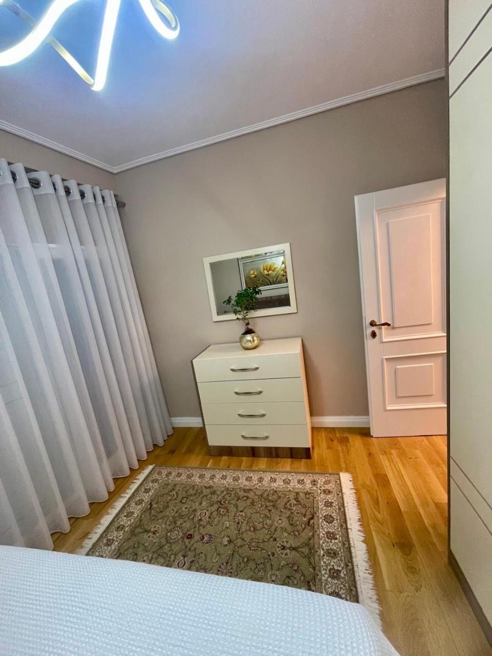 Deoni Apartment Luxury Tirana Exterior foto