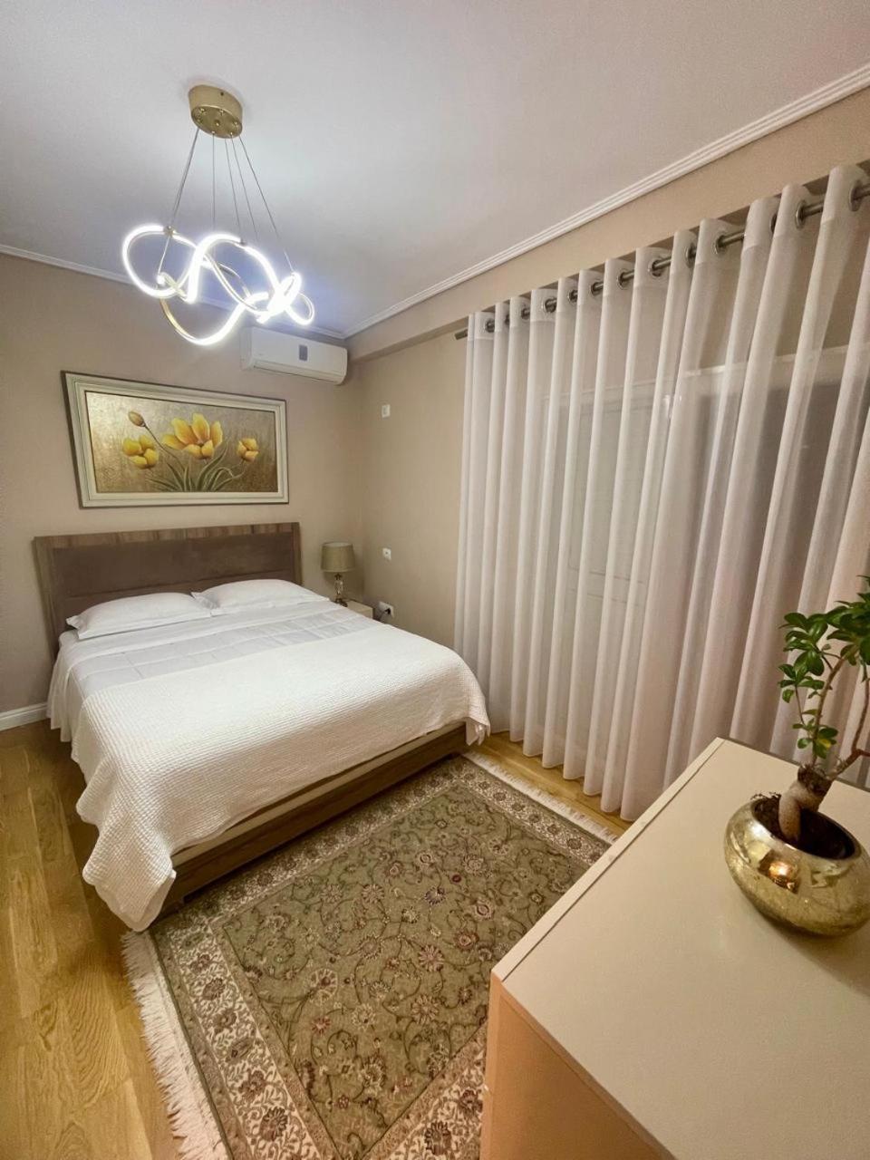Deoni Apartment Luxury Tirana Exterior foto